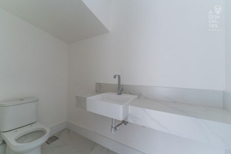 22_photo/94dce42835.e5b98e492bdcee1f-ATLAS-1a42a4e3-493b-44a9-b67e-264f68c903be.jpg de apartamento à venda com 3 quartos, 239m² em Cabral, Curitiba