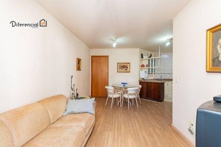 4_photo/94dce42851.97f00f39f08c7351-ATLAS-8e9b4480-4960-433f-9133-c2feb0d4e09d.jpg de apartamento à venda com 1 quarto, 48m² em Cabral, Curitiba