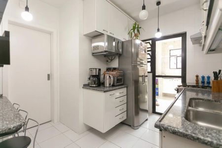 11_photo/94dce42905.6415e8a9163bd67a-ATLAS-9d05d37a-e480-4eff-9fc4-b8330ade846a.jpg de apartamento à venda com 3 quartos, 108m² em Cabral, Curitiba