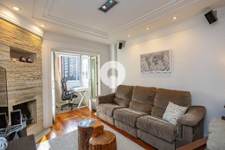 4_photo/94dce42905.ea051cd517c7e183-ATLAS-5cd28b75-8588-4b9c-b2c9-1242f5f683e9.jpg de apartamento à venda com 3 quartos, 109m² em Cabral, Curitiba