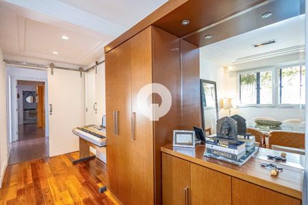 12_photo/94dce42905.ea051cd517c7e183-ATLAS-e8701ff8-20d9-42e6-9afa-60253c955357.jpg de apartamento à venda com 3 quartos, 109m² em Cabral, Curitiba