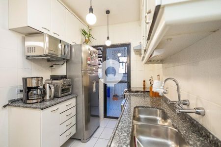 27_photo/94dce42905.ea051cd517c7e183-ATLAS-e96b958c-0a04-4f27-b6d1-a68a48e475d6.jpg de apartamento à venda com 3 quartos, 109m² em Cabral, Curitiba