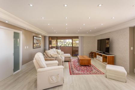 7_photo/94dce4290d.23b66a0d683c5664-ATLAS-1cb81bf6-d4e4-49ef-b381-8b4a3f5b5278.jpg de apartamento à venda com 4 quartos, 399m² em Cabral, Curitiba