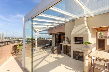 34_photo/94dce4290d.23b66a0d683c5664-ATLAS-4ca9c14b-ab68-4a2e-816e-13e5796dcf44.jpg de apartamento à venda com 4 quartos, 399m² em Cabral, Curitiba