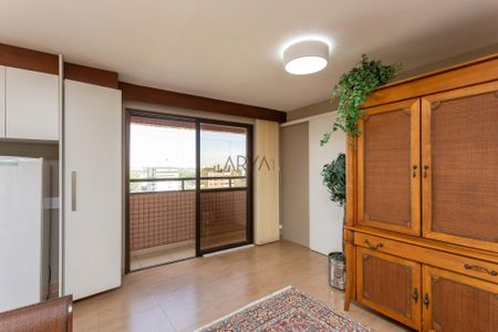 1_photo/94dce4290d.23b66a0d683c5664-ATLAS-c7bcbb5b-a80f-47fe-9c0b-c1127d434a2f.jpg de apartamento à venda com 4 quartos, 399m² em Cabral, Curitiba