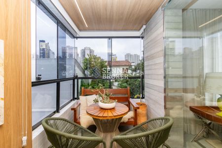 7_photo/94dce42937.9f33fe8016f19e29-ATLAS-dbb36f22-3a5f-468a-aa0d-0cbb98d2349c.jpg de apartamento à venda com 3 quartos, 108m² em Cabral, Curitiba