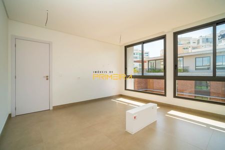 12_photo/94dce42941.ceff8192393c33de-ATLAS-8876052e-dbce-4247-b35e-ce1b6cd7b387.jpg de apartamento à venda com 3 quartos, 367m² em Cabral, Curitiba