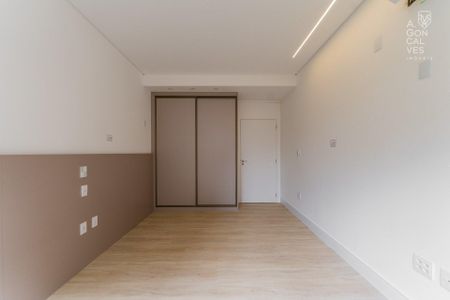 16_photo/94dce429a3.d24ade8ea730e7fc-ATLAS-14ae6245-561f-4f4d-ba23-e8da319f5890.jpg de apartamento à venda com 3 quartos, 223m² em Cabral, Curitiba