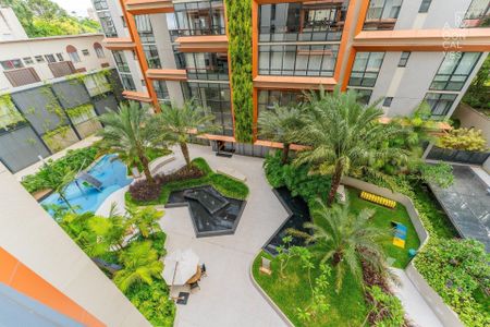 48_photo/94dce429a3.d24ade8ea730e7fc-ATLAS-cfc391a2-e147-4854-b4a4-9ac42cc1bc6b.jpg de apartamento à venda com 3 quartos, 223m² em Cabral, Curitiba