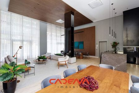 34_photo/94dce429a3.ee31d1fd9df23408-ATLAS-ae2e0947-60ba-4c78-80e5-a4a751d34fcf.jpg de apartamento para alugar com 3 quartos, 223m² em Cabral, Curitiba