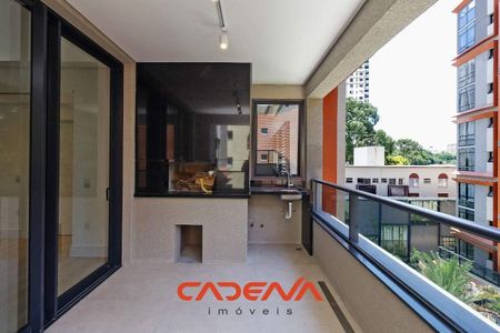 10_photo/94dce429a3.ee31d1fd9df23408-ATLAS-c3fe2f04-10c9-47e5-8953-d303c60e1d55.jpg de apartamento para alugar com 3 quartos, 223m² em Cabral, Curitiba