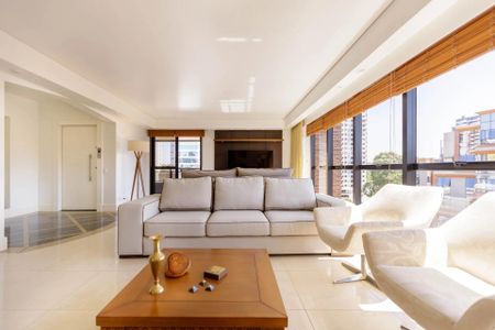 5_photo/94dce429a7.e6f02a1e96aef2b1-ATLAS-2760150f-166b-4367-9c9b-10921371d61a.jpg de apartamento à venda com 4 quartos, 240m² em Cabral, Curitiba