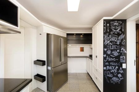 10_photo/94dce429a7.e6f02a1e96aef2b1-ATLAS-3d6eae91-a154-41cd-8dcd-f8cb926a7492.jpg de apartamento à venda com 4 quartos, 240m² em Cabral, Curitiba