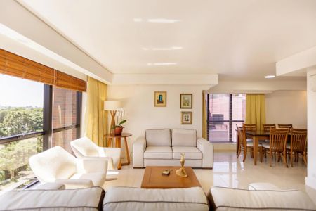 12_photo/94dce429a7.e6f02a1e96aef2b1-ATLAS-4a809926-52df-4688-a34e-9d7c1d942015.jpg de apartamento à venda com 4 quartos, 240m² em Cabral, Curitiba