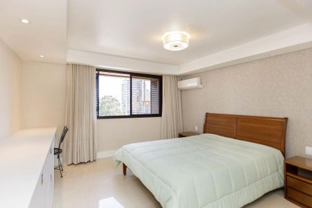 16_photo/94dce429a7.e6f02a1e96aef2b1-ATLAS-75d4406f-7720-40e5-a924-ce9f30ffe6d2.jpg de apartamento à venda com 4 quartos, 240m² em Cabral, Curitiba