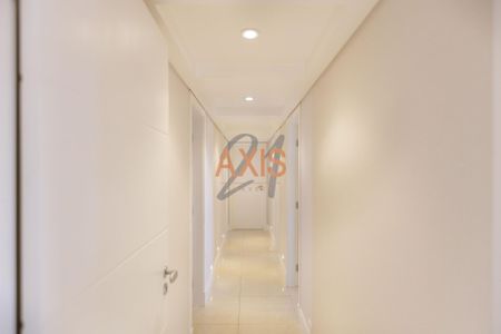 2_photo/94dce429a7.e6f02a1e96aef2b1-ATLAS-88c10216-e6eb-4b17-b4ac-8e37e54375dd.jpg de apartamento à venda com 4 quartos, 240m² em Cabral, Curitiba