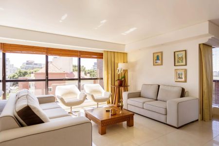 5_photo/94dce429a7.e6f02a1e96aef2b1-ATLAS-b935d91c-9190-4449-bc78-6553fe74395d.jpg de apartamento à venda com 4 quartos, 240m² em Cabral, Curitiba