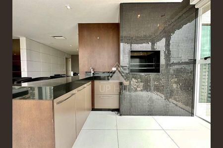 4_photo/94dce429b5.3807bdff4098a5aa-ATLAS-0e56c32a-9c95-4cf2-bacb-1e18499a1285.jpg de apartamento para alugar com 3 quartos, 176m² em Cabral, Curitiba