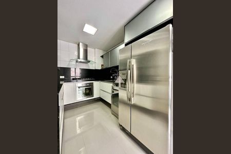 26_photo/94dce429b5.3807bdff4098a5aa-ATLAS-979b7664-cce9-4e6e-a34a-e272dc2a3c22.jpg de apartamento para alugar com 3 quartos, 176m² em Cabral, Curitiba