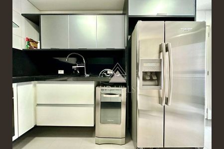 28_photo/94dce429b5.3807bdff4098a5aa-ATLAS-a13f61ab-06c3-4d97-9c42-6449ce4253e5.jpg de apartamento para alugar com 3 quartos, 176m² em Cabral, Curitiba