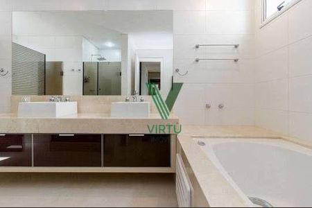 29_photo/94dce429b5.9f07ac2ea5c6c861-ATLAS-dad0db38-1f4d-4b7a-9d44-127f703a7bb8.jpg de apartamento para alugar com 3 quartos, 170m² em Cabral, Curitiba