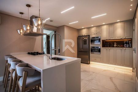 11_photo/94dce429c9.20b1407c08fdccdc-ATLAS-462c5bc3-f169-4ccd-8cda-8faa6274eb3e.jpg de apartamento para alugar com 4 quartos, 267m² em Cabral, Curitiba