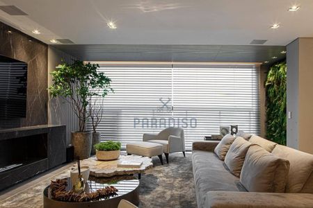 27_photo/94dce429c9.4f92f2d4bfa74081-ATLAS-61f6053f-aa55-43ce-87af-2d63b8313b7d.jpg de apartamento para alugar com 4 quartos, 266m² em Cabral, Curitiba