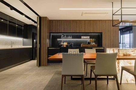 87_photo/94dce429c9.4f92f2d4bfa74081-ATLAS-c3f829f7-466a-4c88-b0fd-ca09f7a86e07.jpg de apartamento para alugar com 4 quartos, 266m² em Cabral, Curitiba