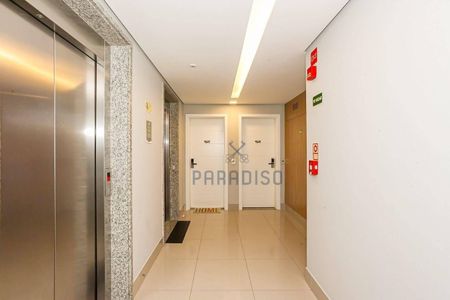 36_photo/94dce429c9.7a9b13349633cdce-ATLAS-04f70f1c-3d08-4eab-86a5-a622f17ca101.jpg de apartamento à venda com 3 quartos, 90m² em Cabral, Curitiba