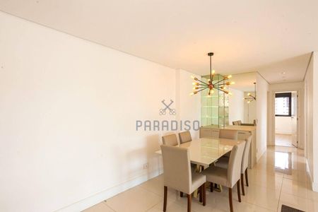 4_photo/94dce429c9.7a9b13349633cdce-ATLAS-64e9cfd9-49e0-44c7-b310-84de5fc552b4.jpg de apartamento à venda com 3 quartos, 90m² em Cabral, Curitiba