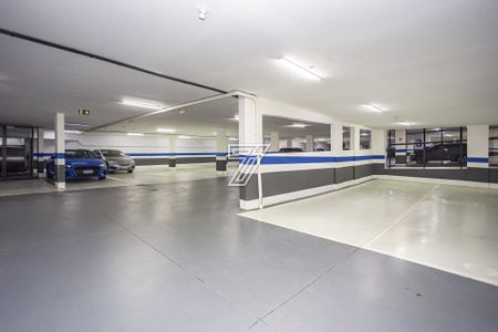 9_photo/94dce429c9.ba8932bd5700b871-ATLAS-4a8e5e90-d53e-4b4d-9cea-a4e57cdb92b9.jpg de apartamento à venda com 2 quartos, 72m² em Cabral, Curitiba