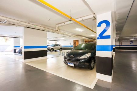 11_photo/94dce429c9.d220d3257fe2fa06-ATLAS-ebcee928-0e51-4526-8e20-c1ee4ebe0f26.jpg de apartamento à venda com 3 quartos, 90m² em Cabral, Curitiba