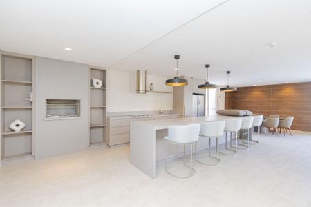 10_photo/94dce429e9.826a8383b84260d5-ATLAS-24f62260-e53a-4b29-b9cf-a2e09e121ede.jpg de apartamento à venda com 3 quartos, 107m² em Cabral, Curitiba