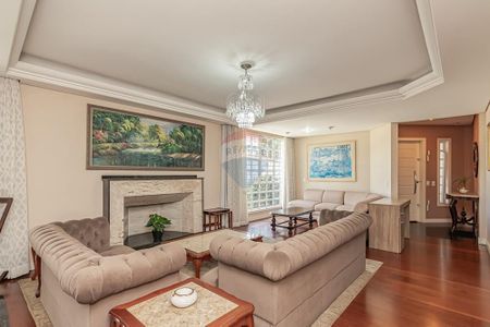 19_photo/94dce429f7.6a314c56d3e4f9ad-ATLAS-880cb045-c406-4407-b01e-230bbee7d5e6.jpg de casa à venda com 6 quartos, 400m² em Cabral, Curitiba