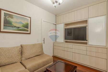 28_photo/94dce429f7.6a314c56d3e4f9ad-ATLAS-c4e466af-db80-4c17-a8c0-bb04b288252b.jpg de casa à venda com 6 quartos, 400m² em Cabral, Curitiba