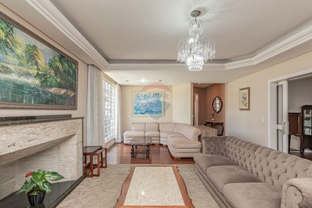 15_photo/94dce429f7.6a314c56d3e4f9ad-ATLAS-d8c406cf-148b-42a4-8b54-ddf0fd2cd073.jpg de casa à venda com 6 quartos, 400m² em Cabral, Curitiba