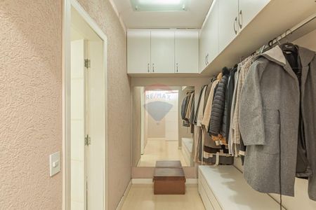 33_photo/94dce429f7.6a314c56d3e4f9ad-ATLAS-eac7c884-649b-4e0b-a586-e34b76b1cd03.jpg de casa à venda com 6 quartos, 400m² em Cabral, Curitiba