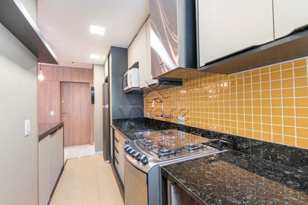 4_photo/94dce42a0d.f7b46fd9919be053-ATLAS-329a2e71-9f2d-407c-aa17-3df33feb49d4.jpg de apartamento à venda com 2 quartos, 58m² em Cabral, Curitiba