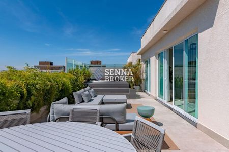 8_photo/94dce42a17.59b9fa3339c8dcb8-ATLAS-4fd26ee9-bef9-48b8-94bf-3480fe2f0d17.jpg de apartamento à venda com 3 quartos, 298m² em Cabral, Curitiba