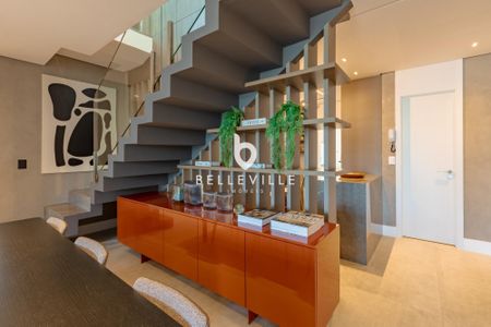 5_photo/94dce42a17.59b9fa3339c8dcb8-ATLAS-afca1541-4fba-456e-b3fc-480833bbb810.jpg de apartamento à venda com 3 quartos, 216m² em Cabral, Curitiba