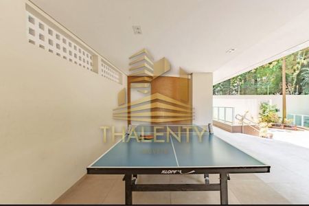 9_photo/94dce42a1b.0bf895571deddd4a-ATLAS-1f8edafc-e66b-41a9-83d7-23e936243d41.jpg de apartamento à venda com 3 quartos, 216m² em Cabral, Curitiba