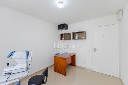 9_photo/94dce42b37.82be18ad98973cde-ATLAS-190936e8-e81d-4e9b-8df4-56fde6295863.jpg de casa à venda com 0 quarto, 181m² em Cabral, Curitiba