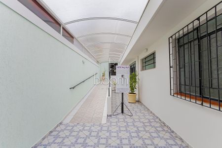 6_photo/94dce42b37.82be18ad98973cde-ATLAS-de2b253f-8225-4f0e-ab12-ceb79ec3c3c8.jpg de casa à venda com 0 quarto, 181m² em Cabral, Curitiba