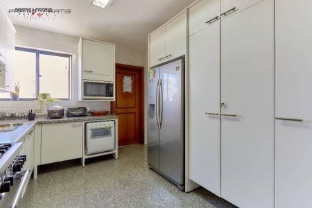 17_photo/94dce42b4f.9cd9865f92d808bd-ATLAS-2df9a281-dc05-4d6c-b05a-90ca8015423d.jpg de apartamento à venda com 2 quartos, 142m² em Cabral, Curitiba