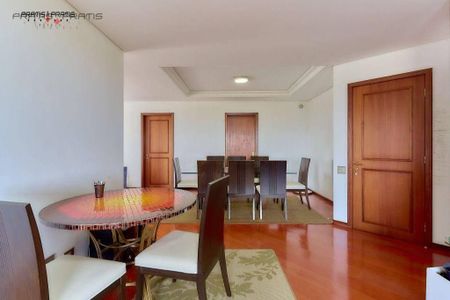 5_photo/94dce42b4f.9cd9865f92d808bd-ATLAS-73a8b3cf-6b40-4dd3-9620-18f2652cc52b.jpg de apartamento à venda com 2 quartos, 142m² em Cabral, Curitiba