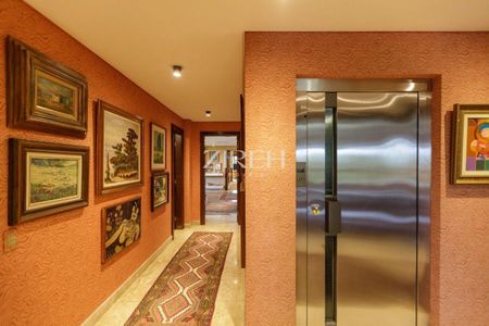 3_photo/94dce42bc1.b7b8733faed8cae6-ATLAS-1f1c6641-4517-4e0b-8b30-77e269f9d492.jpg de apartamento à venda com 3 quartos, 426m² em Cabral, Curitiba