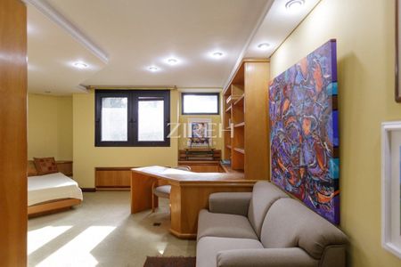 11_photo/94dce42bc1.b7b8733faed8cae6-ATLAS-ae819a1e-2a4a-442e-b6c7-09d8f37a2ce6.jpg de apartamento à venda com 3 quartos, 426m² em Cabral, Curitiba