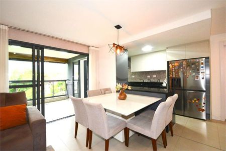 3_photo/94dce42bcb.e6e1c947b02cf8fb-ATLAS-e5dcb0c2-657a-4177-9c90-ecda5870e2ea.jpg de apartamento à venda com 3 quartos, 109m² em Cabral, Curitiba