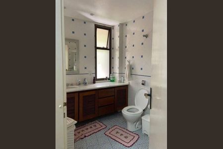 3_photo/94dce42bd3.aad613b5b4a3d2ff-ATLAS-251072c0-5b87-430c-b9b8-96f9bd1c0fdd.jpg de apartamento à venda com 5 quartos, 428m² em Cabral, Curitiba