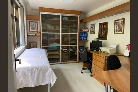 35_photo/94dce42bd3.aad613b5b4a3d2ff-ATLAS-b6345876-8cfc-48c4-ad18-7841d51cbd09.jpg de apartamento à venda com 5 quartos, 428m² em Cabral, Curitiba